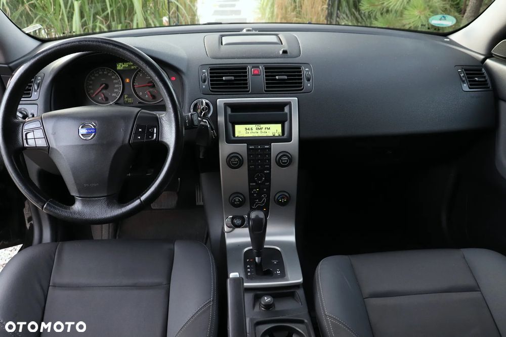 Volvo V50 2.4D5 - 12