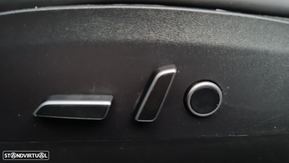 Tesla Model 3 - 21