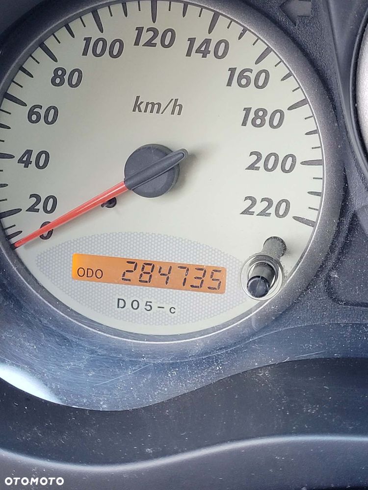 Toyota RAV4 1.8 VVT-i 4x2 - 10