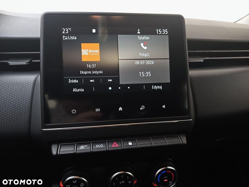 Renault Clio - 23