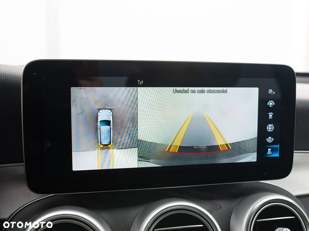 Mercedes-Benz GLC 200 d 4-Matic - 28