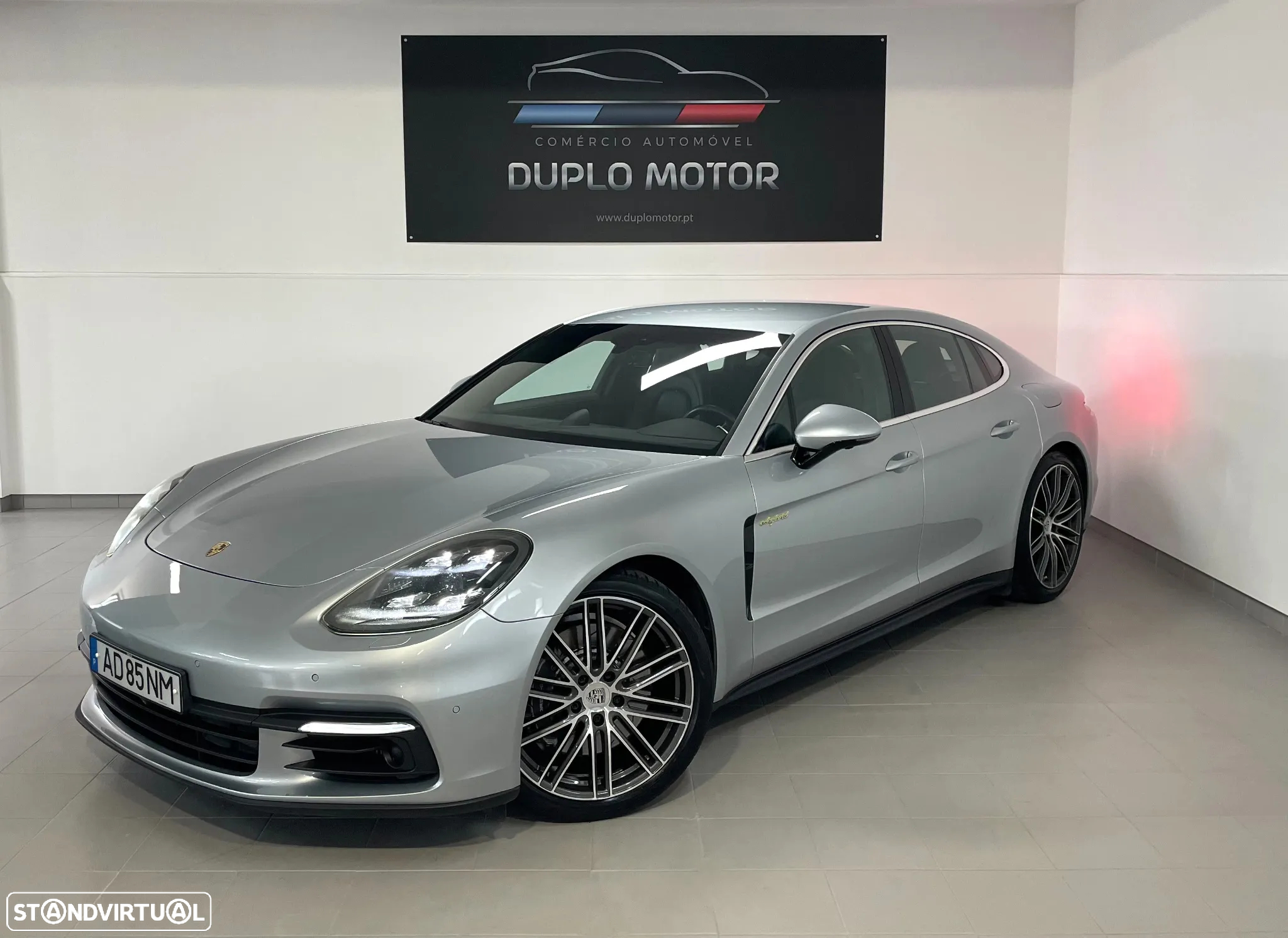 Porsche Panamera 4 E-Hybrid - 2