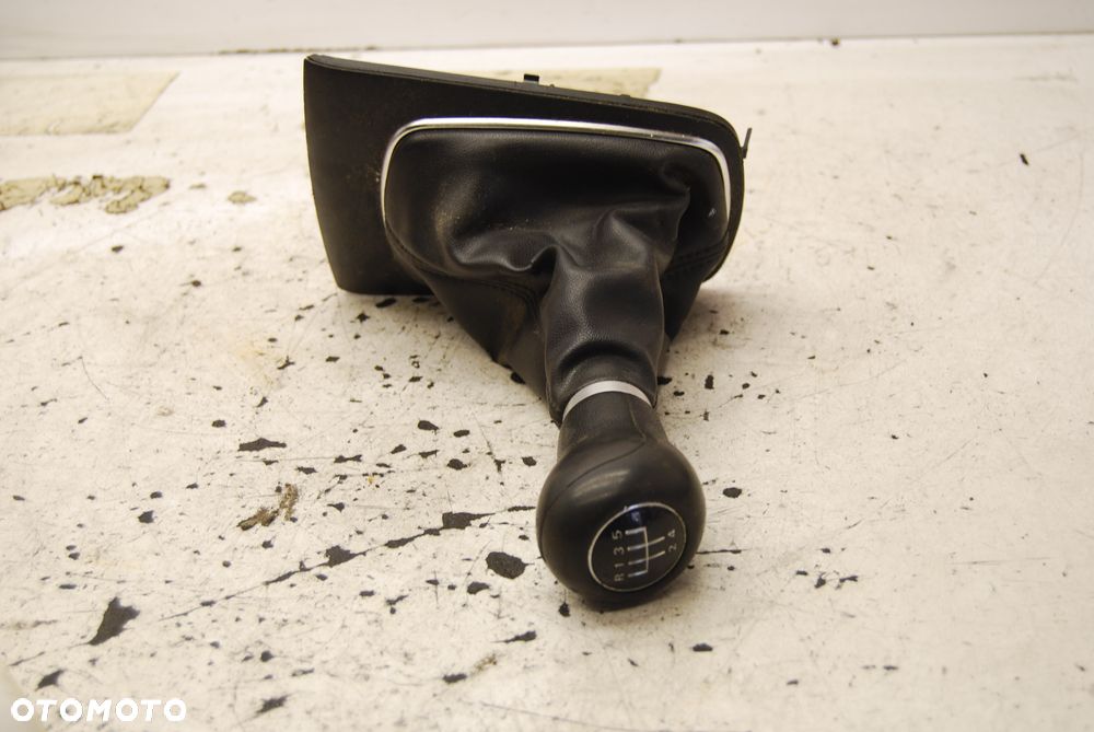 MIESZEK GAŁKA ORYGINAŁ 8L0864261A AUDI A3 8L LIFT - 4