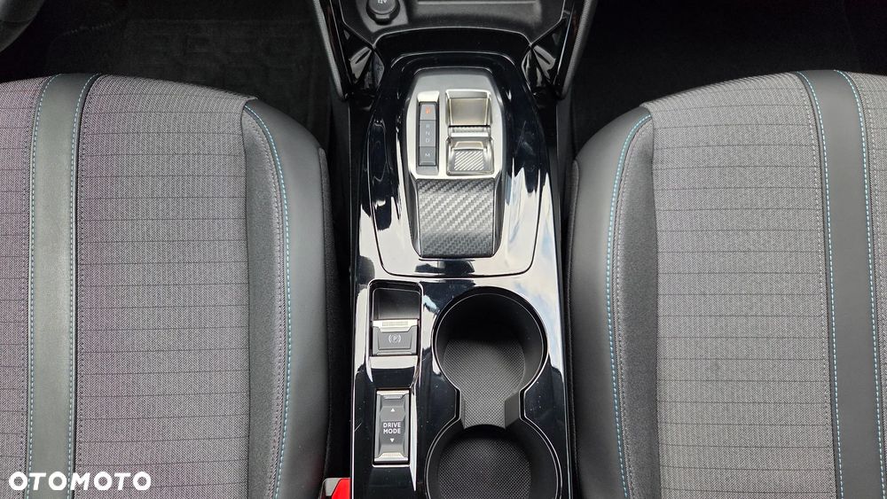 Peugeot 208 1.2 PureTech Allure S&S EAT8 - 21