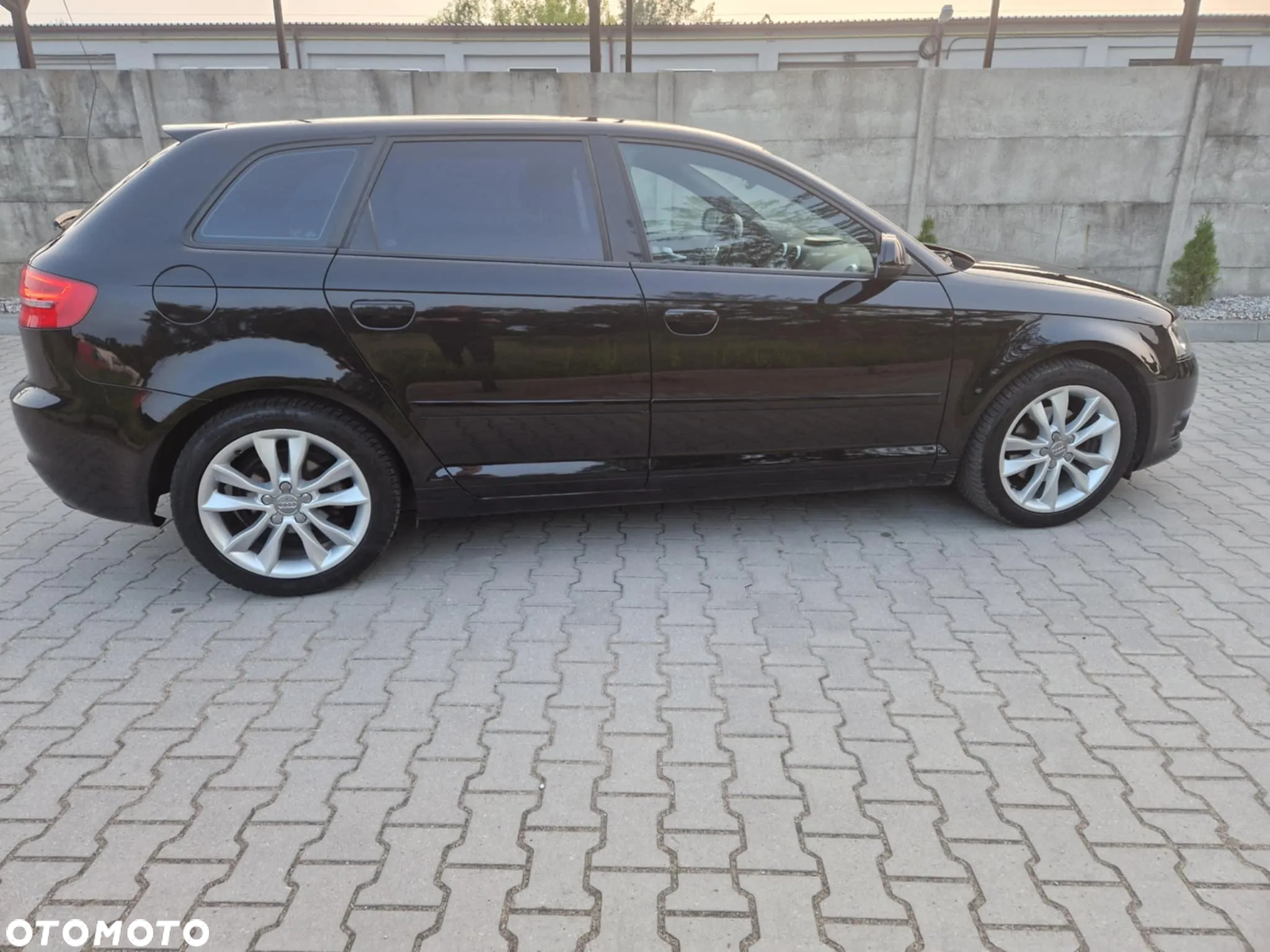 Audi A3 1.8 TFSI Sportback Attraction - 3