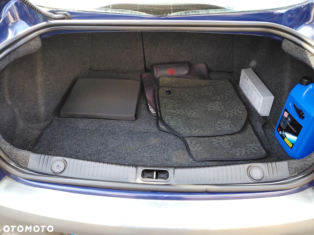 Renault Megane 1.5 dCi Authentique - 6