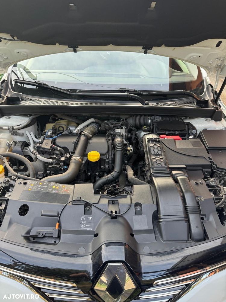 Renault Megane ENERGY dCi 110 EDC GT LINE - 11