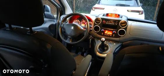 Peugeot Partner 1.6 BlueHDi Outdoor 7os - 8