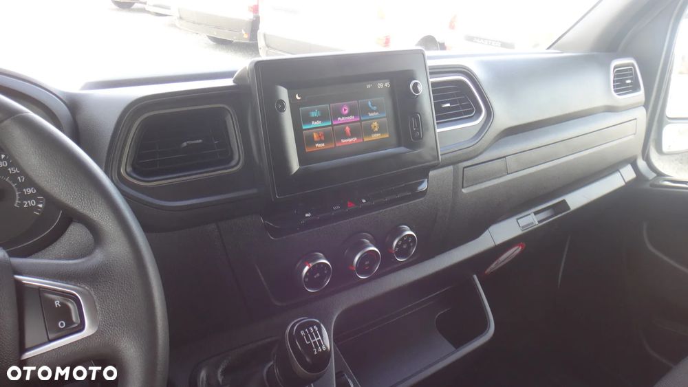 Renault Master - 15