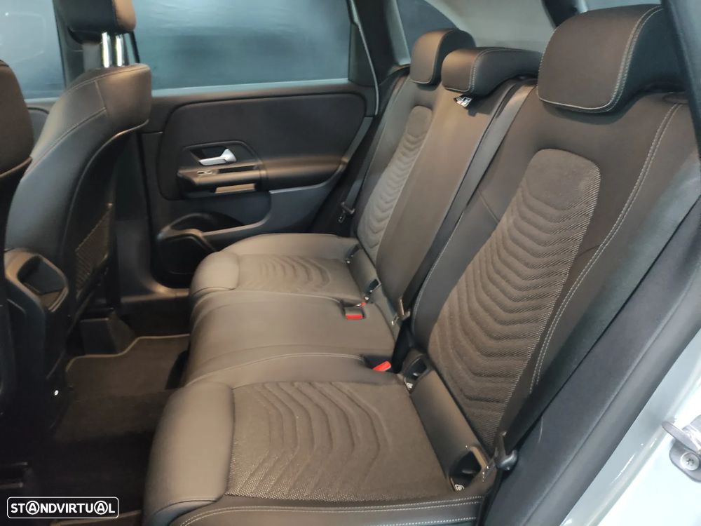 Mercedes-Benz B 180 d - 9
