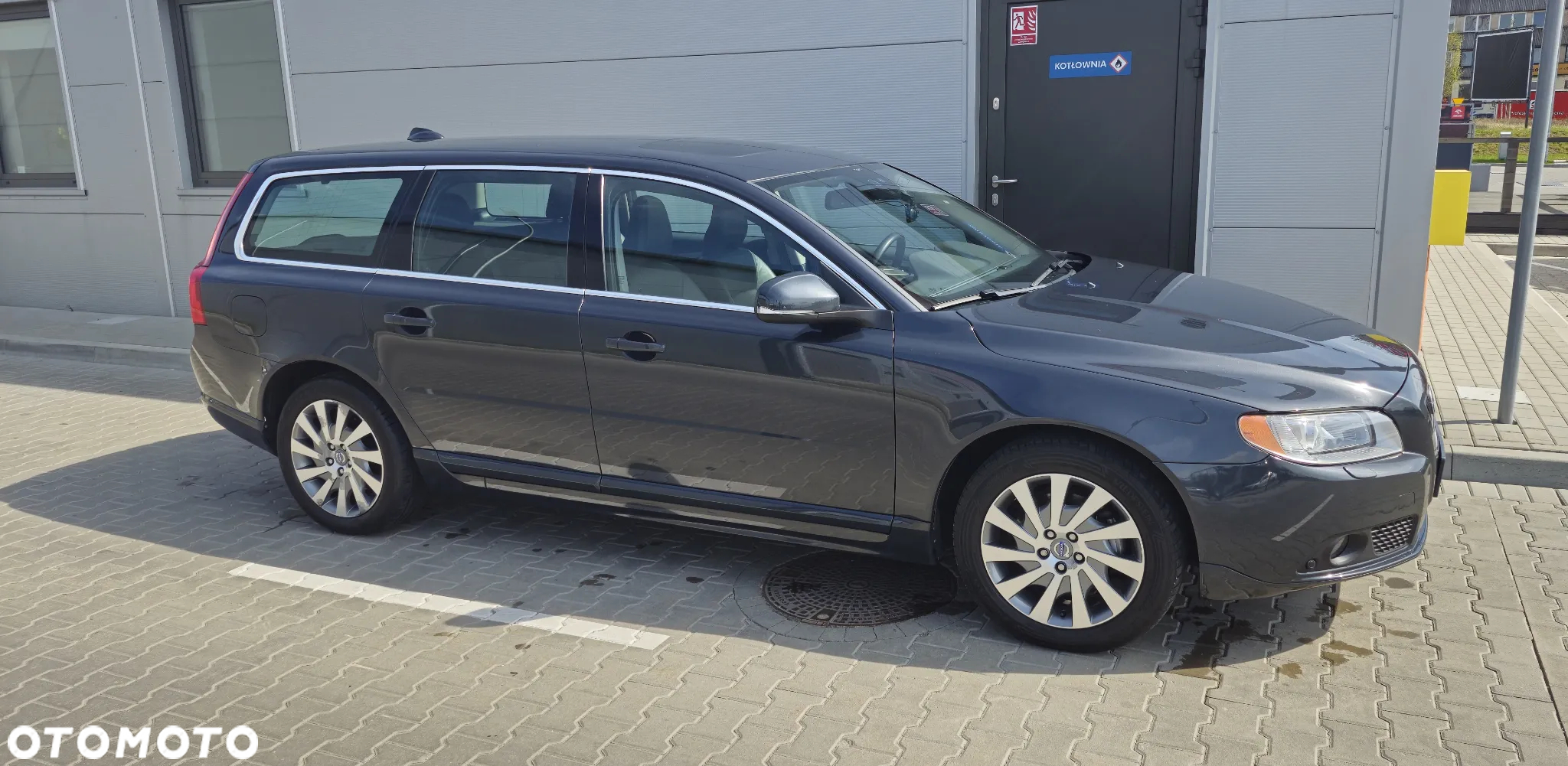 Volvo V70 D3 Summum - 2