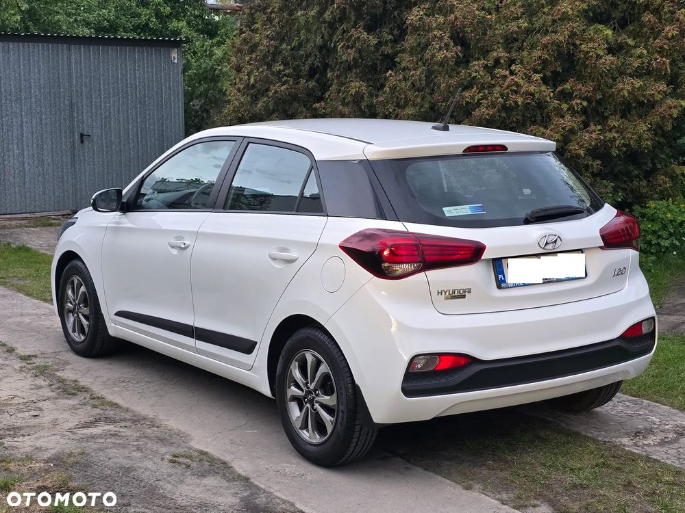 Hyundai i20 1.2 Comfort - 4