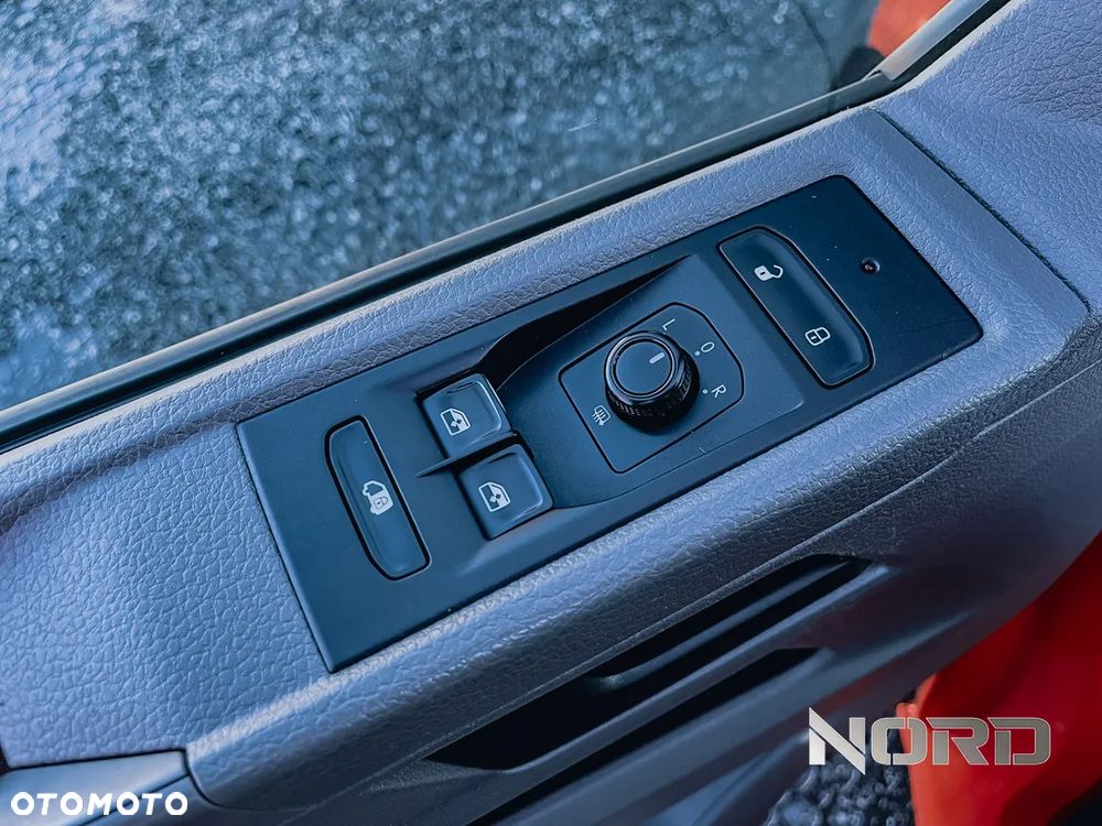 Volkswagen T6 DSG 2.0 TDI LONG - 21