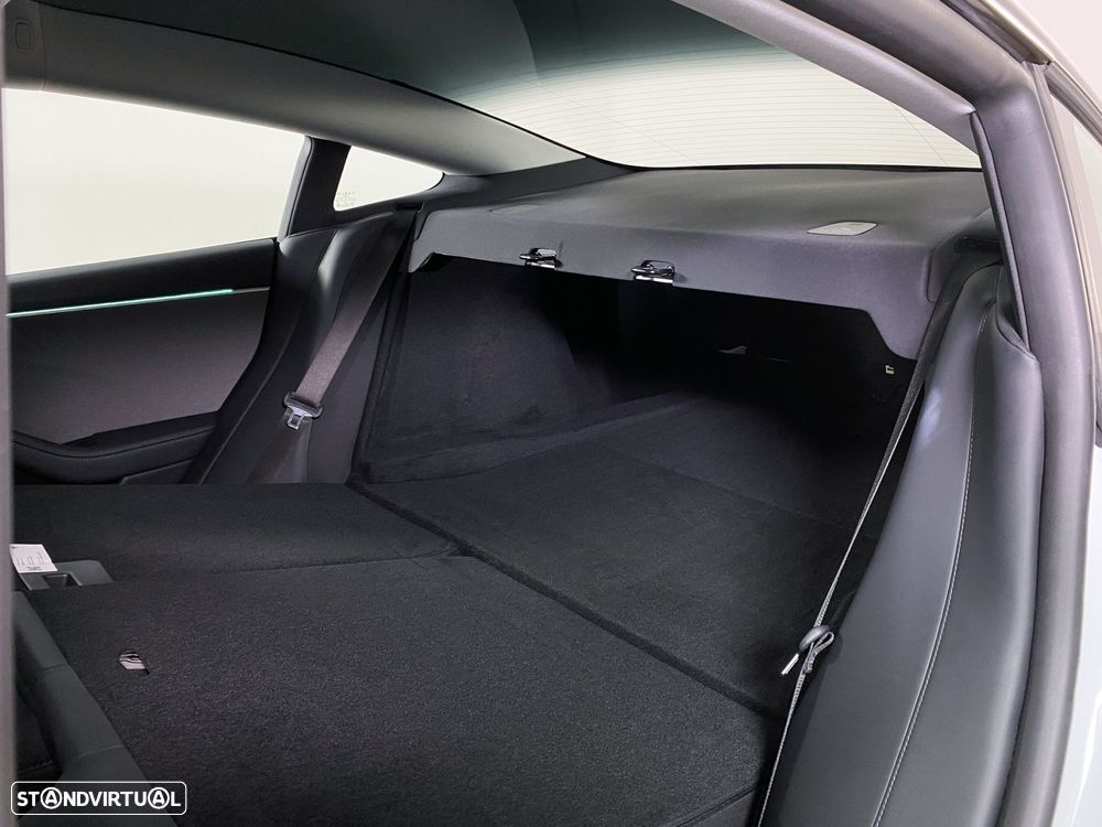 Tesla Model 3 Tração Traseira Standard - 17