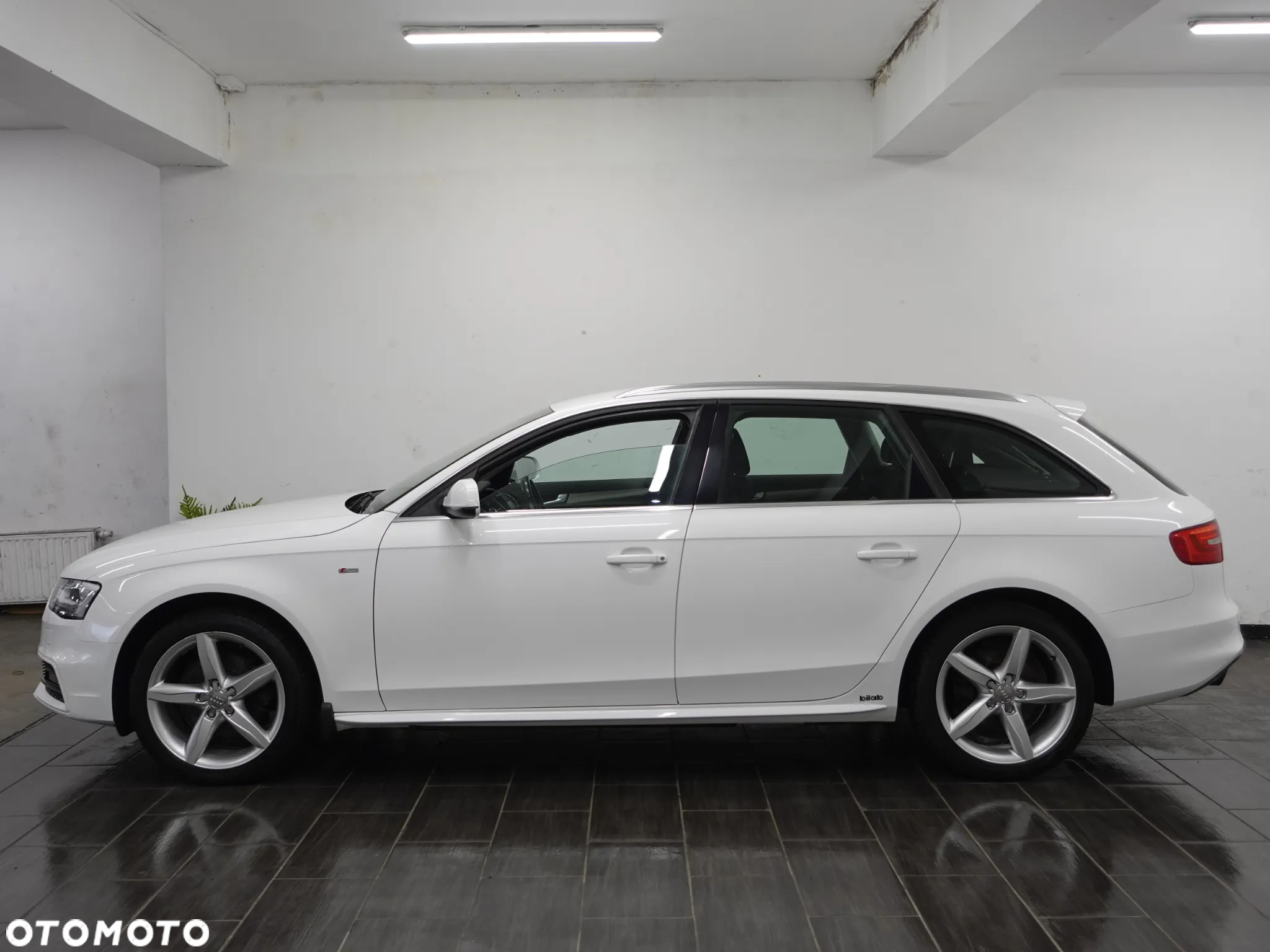 Audi A4 Avant 2.0 TDI DPF clean diesel quattro S line Sportpaket - 5