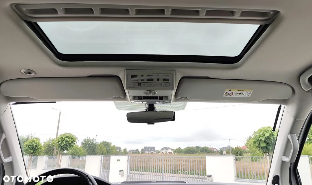 Volkswagen Multivan 2.0 BiTDI L1 Highline 4Motion DSG - 24