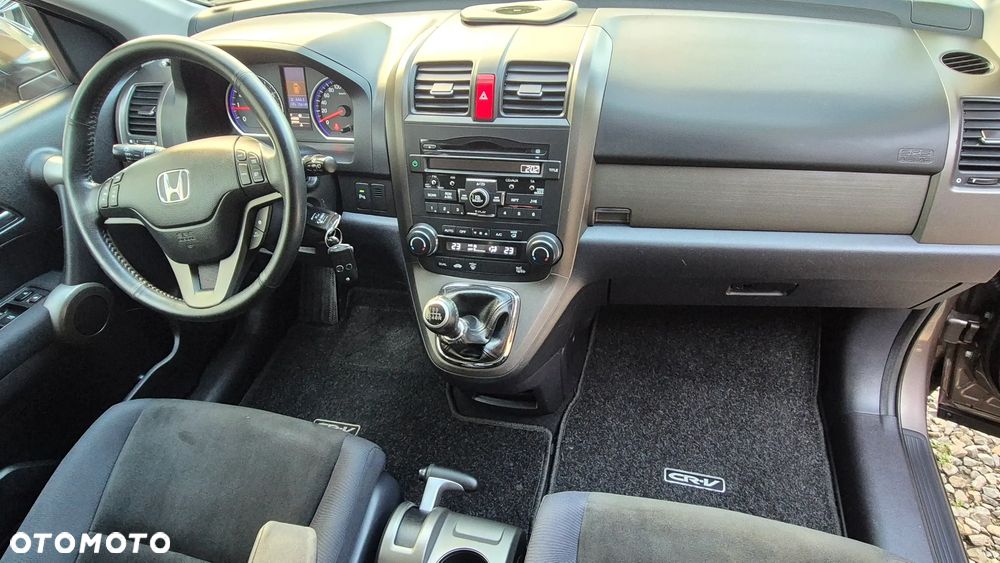 Honda CR-V 2.0i-VTEC Elegance 50 Jahre Edition - 24