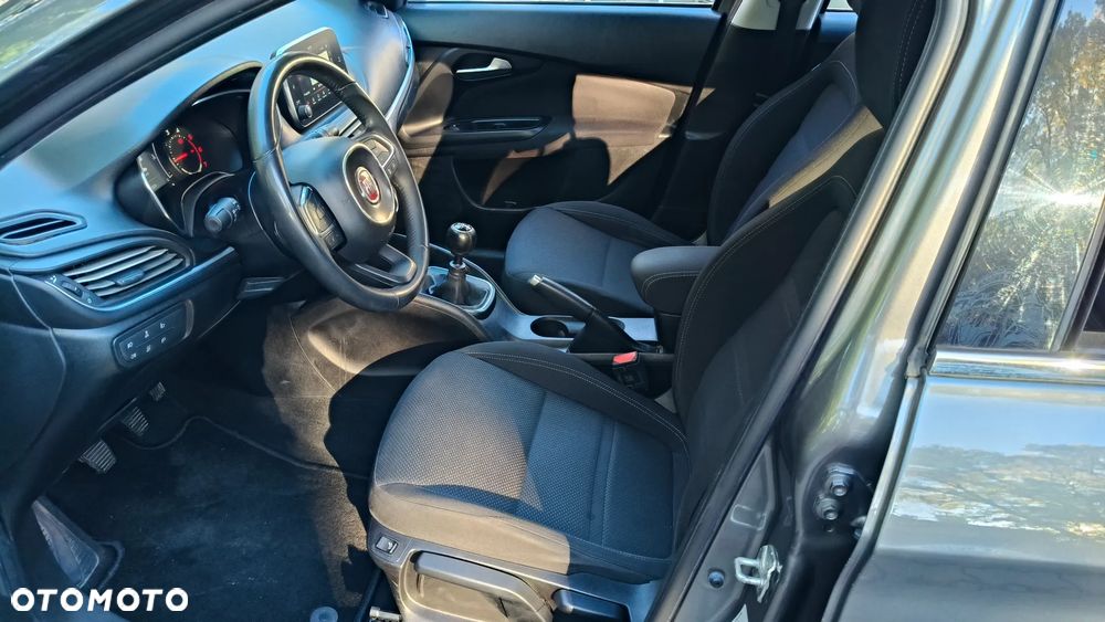 Fiat Tipo - 22