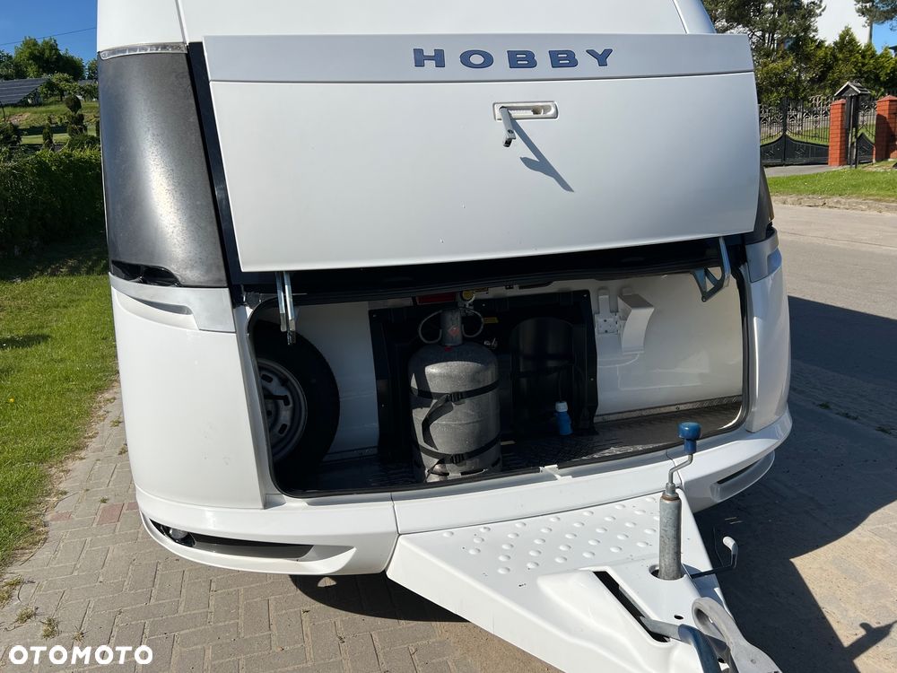Hobby PREMIUM 610 2013r. I inne Fendt DIAMANT 590 i LMC kondor 650 i Caravelair PRESTIGE 610 i Dethlefs EMOTION 700 i Tabbert VIVALDI 450 i Caravelair RUBIS 395 - 12