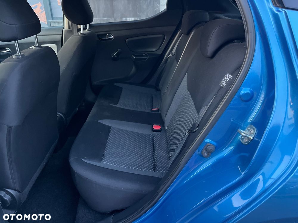 Nissan Micra - 10