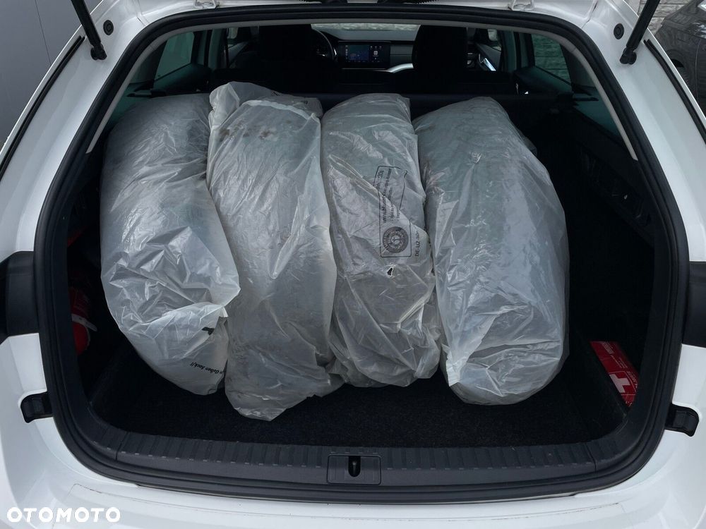 Skoda Octavia 2.0 TDI Style - 14