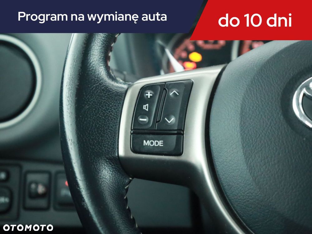 Toyota Yaris - 18