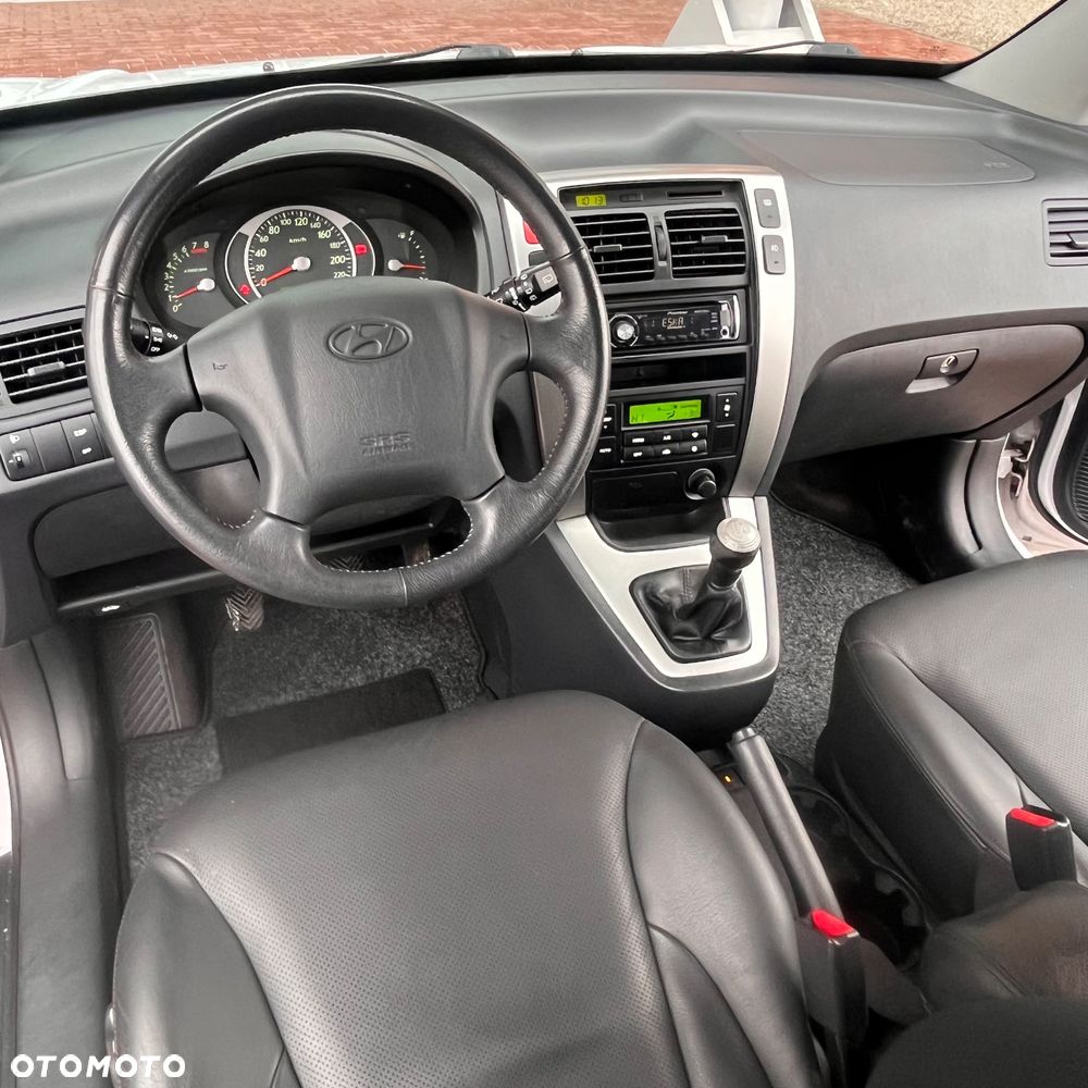 Hyundai Tucson 2.0 2WD Champion - 4