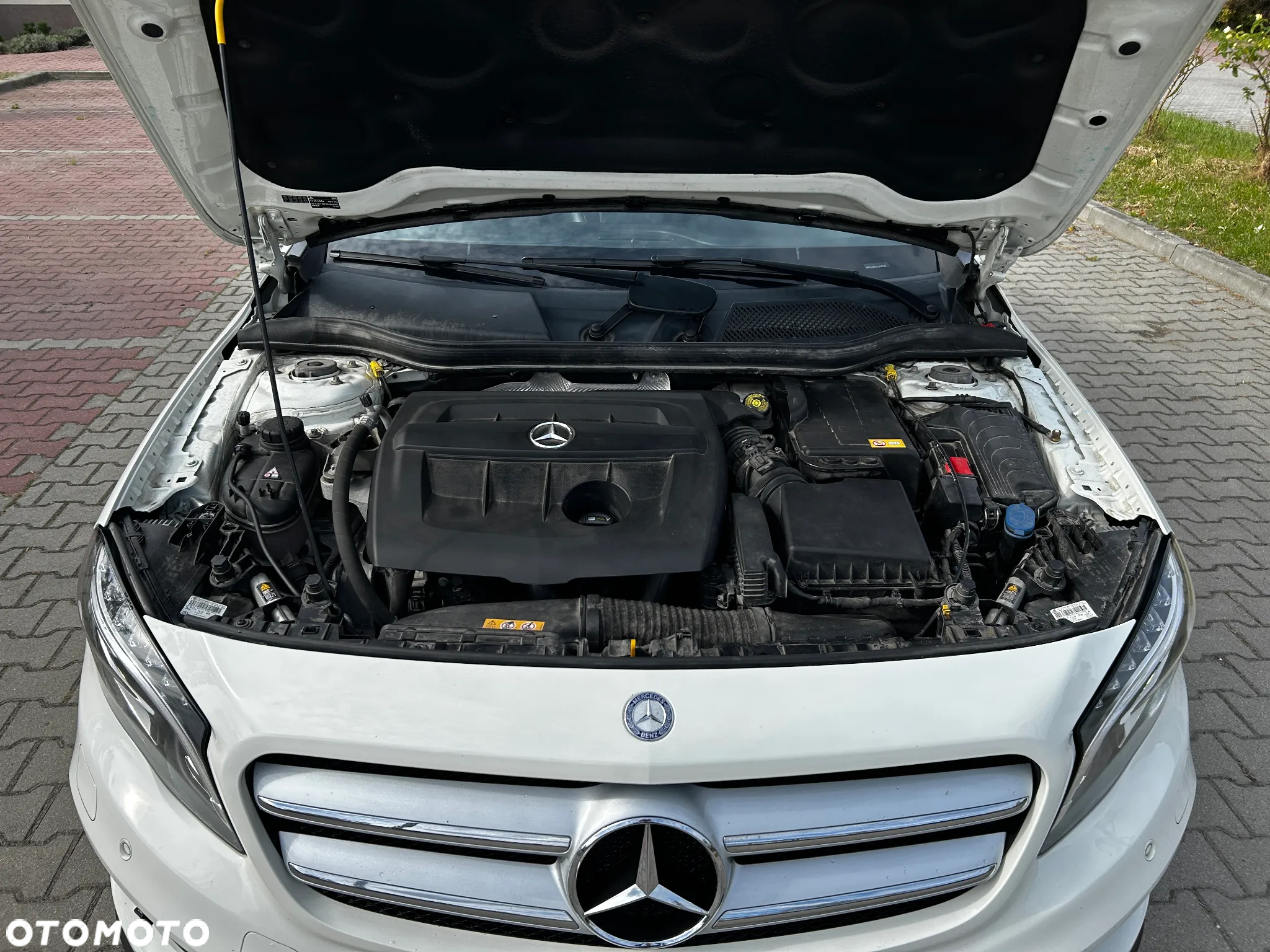 Mercedes-Benz GLA 180 d AMG Line - 29
