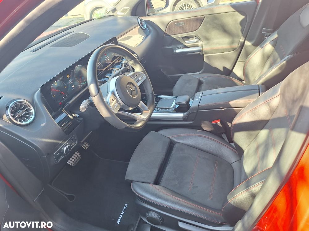 Mercedes-Benz GLA 250 e - 28