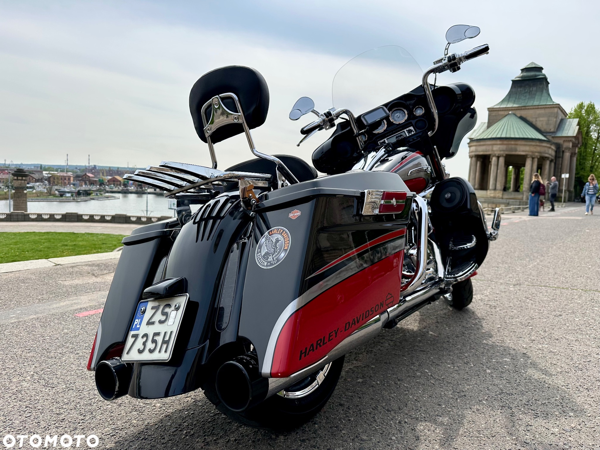Harley-Davidson FLHS Electra Glide - 8