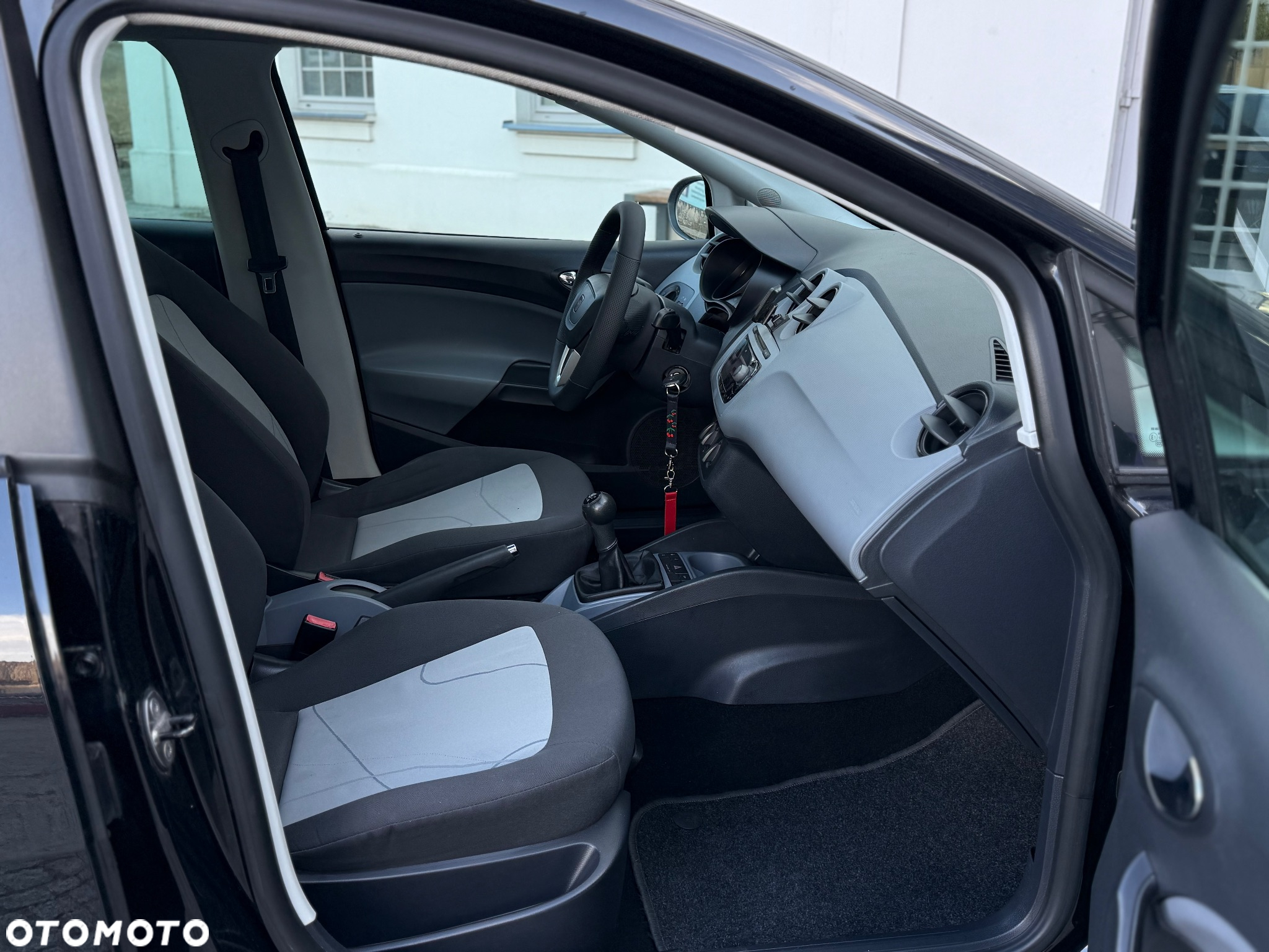 Seat Ibiza 1.2 12V Style - 18