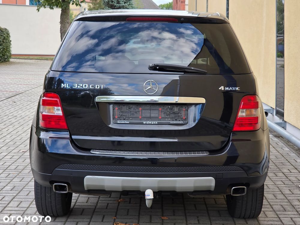 Mercedes-Benz ML 320 CDI 4Matic 7G-TRONIC - 4
