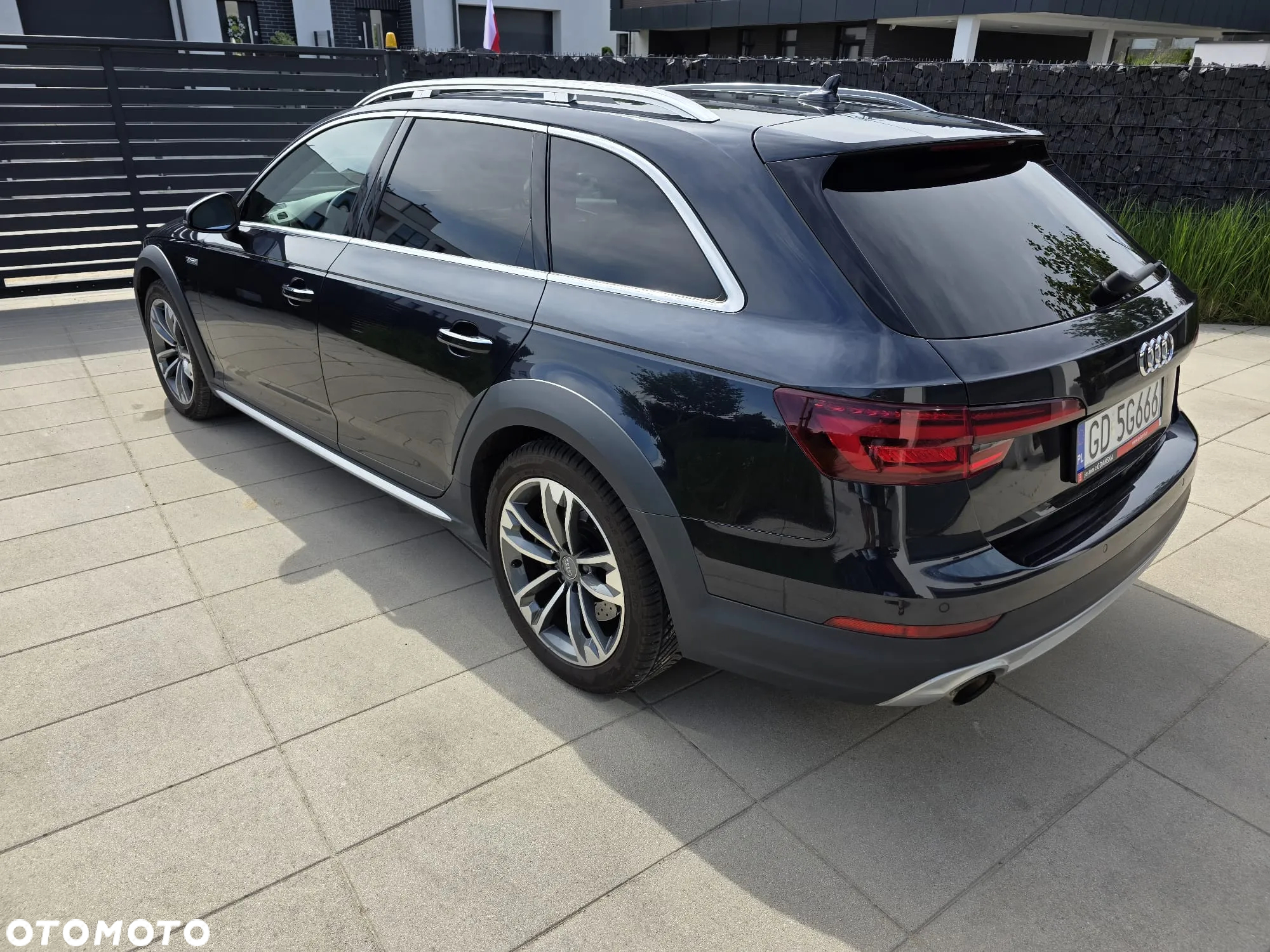 Audi A4 Allroad 2.0 TFSI Quattro S tronic - 4