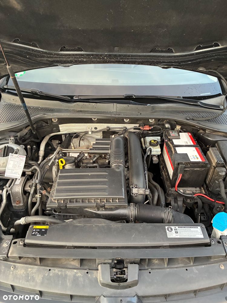 Volkswagen Golf Variant 1.2 TSI BlueMot Comfortline - 6