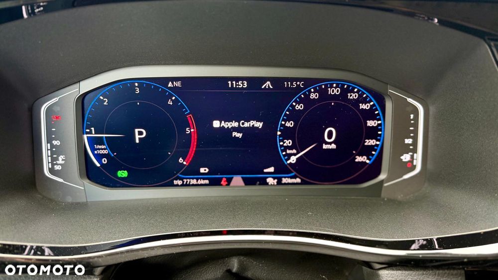 Volkswagen Multivan - 15