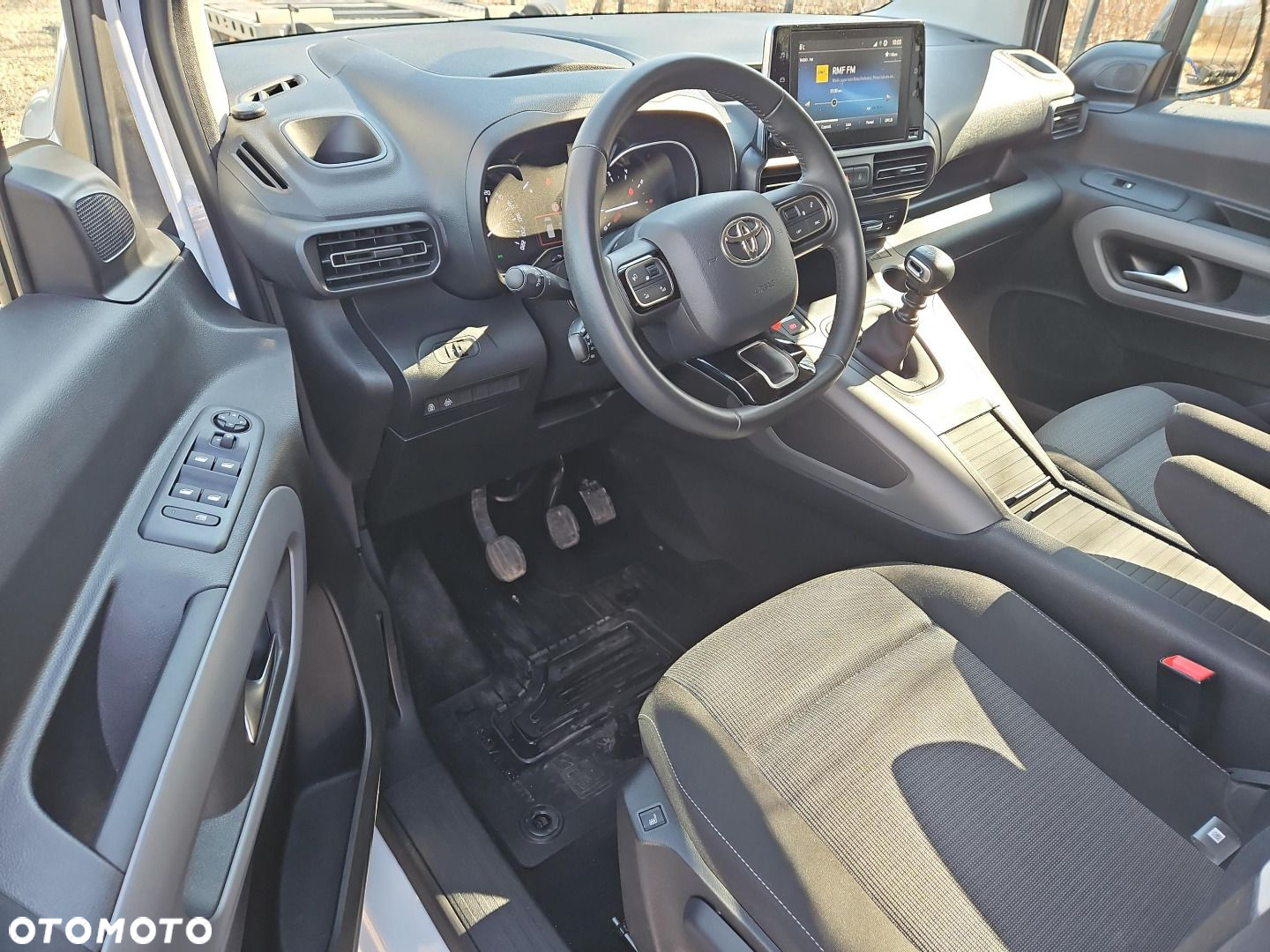 Toyota Proace City Verso 1.2 D-4T Family - 14