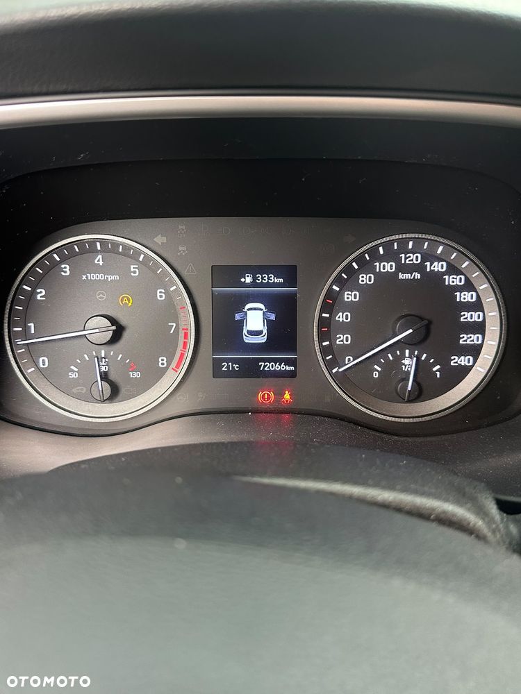 Hyundai Tucson - 8