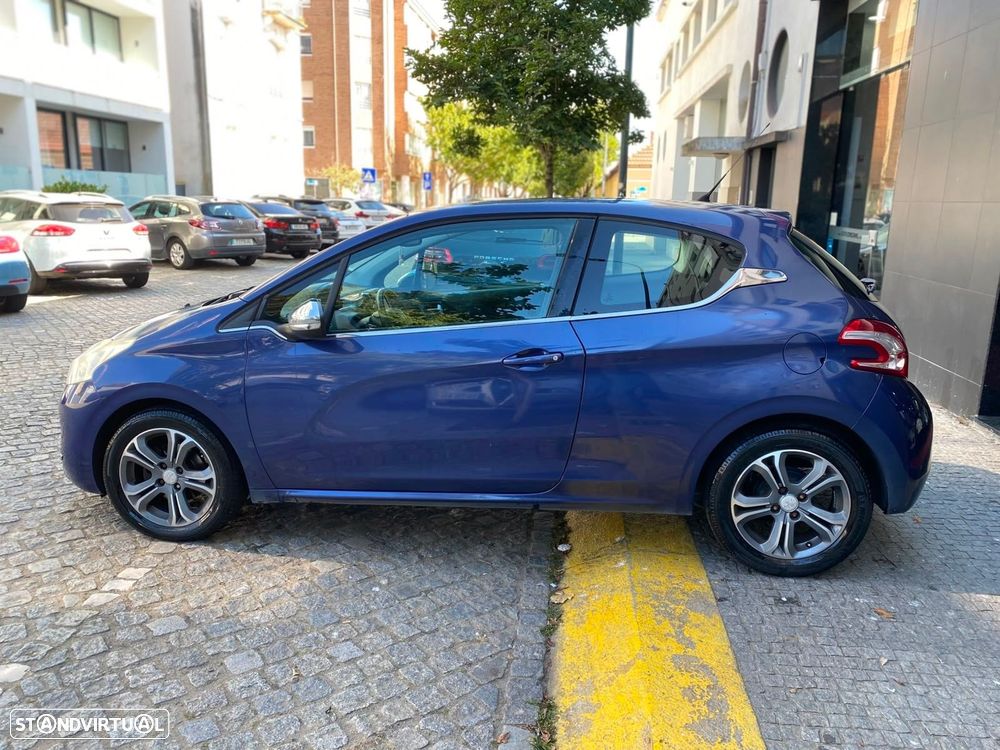 Peugeot 208 1.4 HDi Active - 8