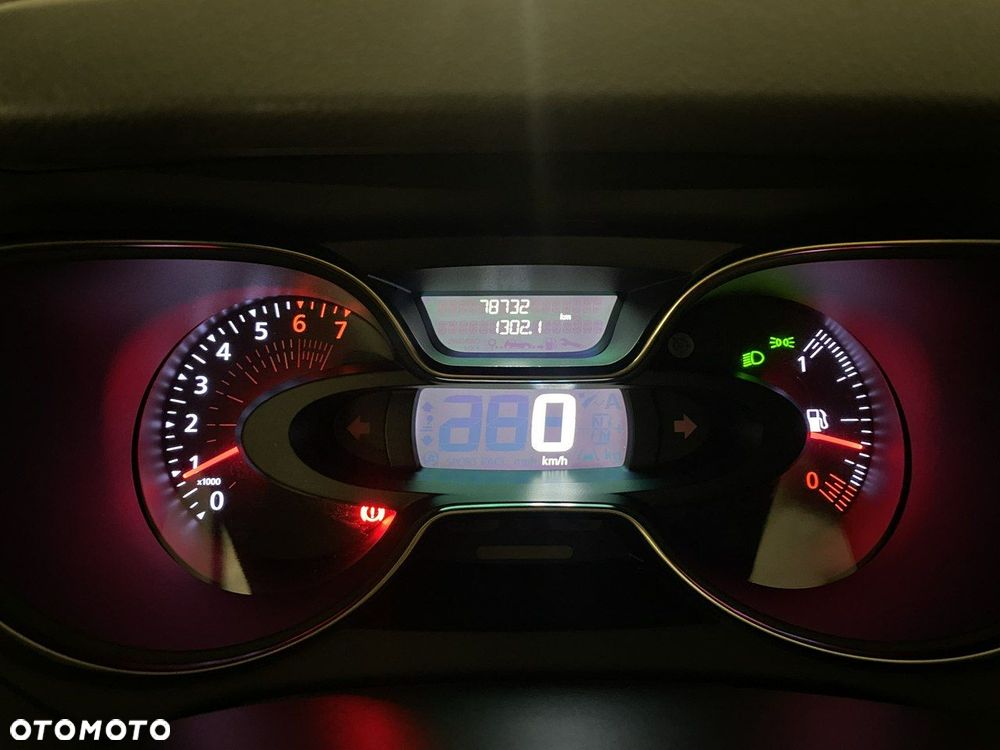 Renault Captur - 24