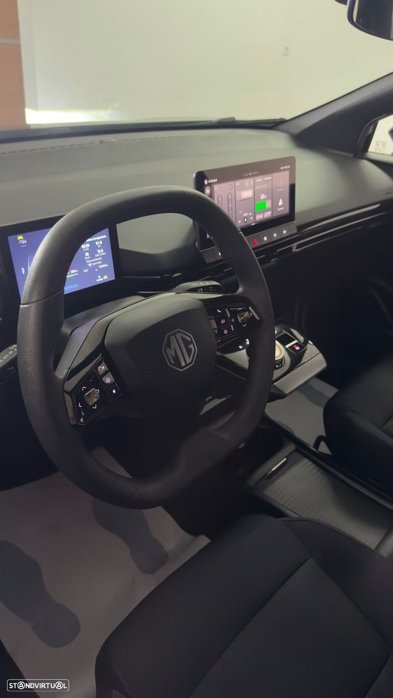 MG MG4 4 Standard - 6