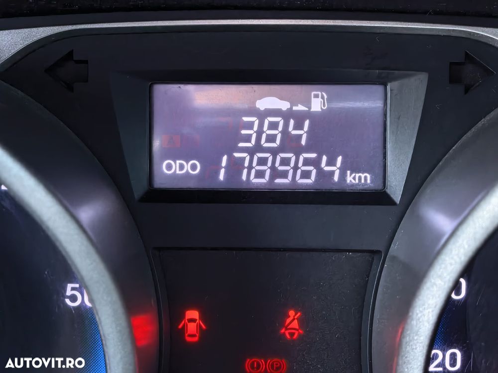 Hyundai ix35 1.7 CRDI 2WD Comfort - 25