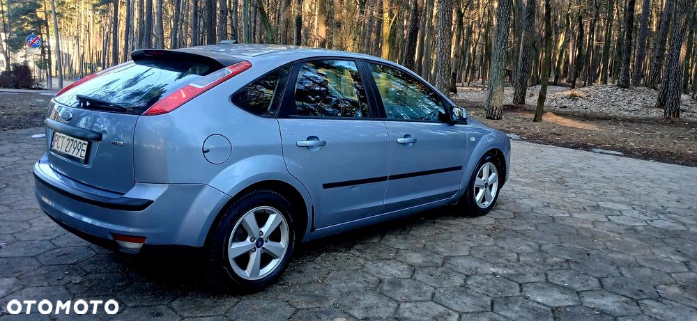 Ford Focus 1.6 TDCi Ambiente - 5