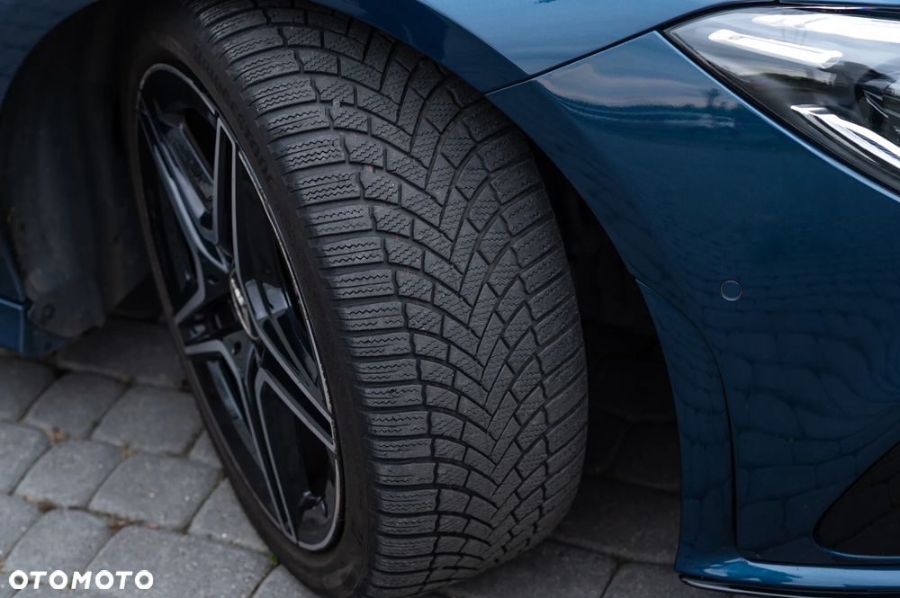 Mercedes-Benz CLA - 8