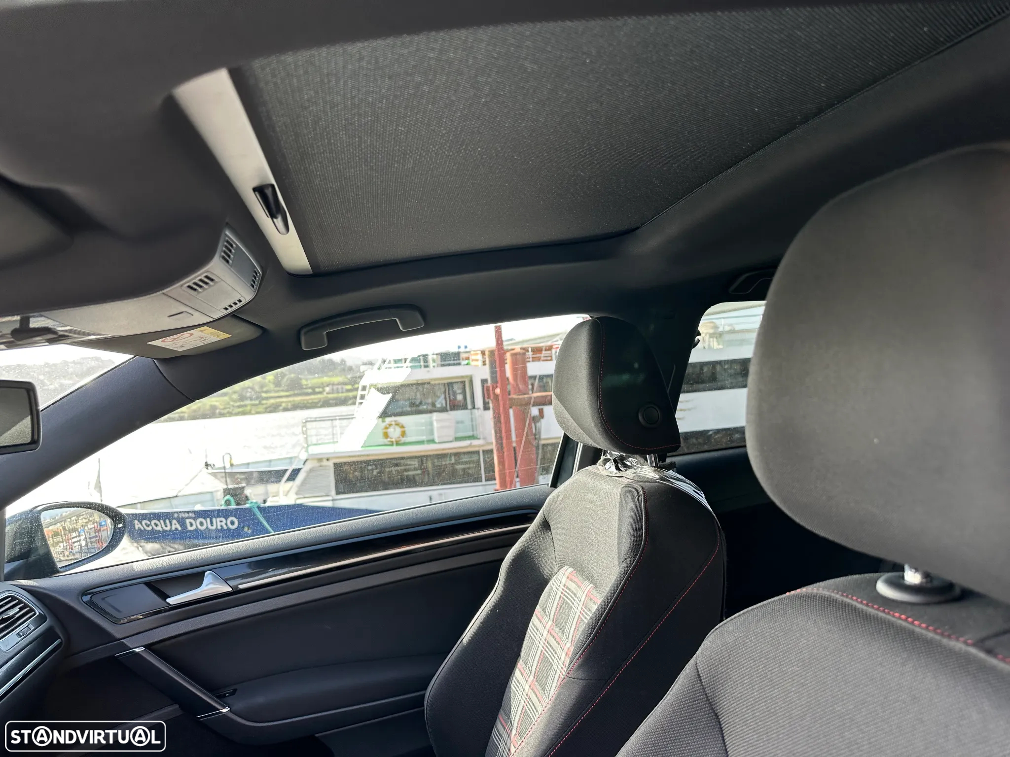 VW Golf 2.0 TSi GTi DSG Performance - 21