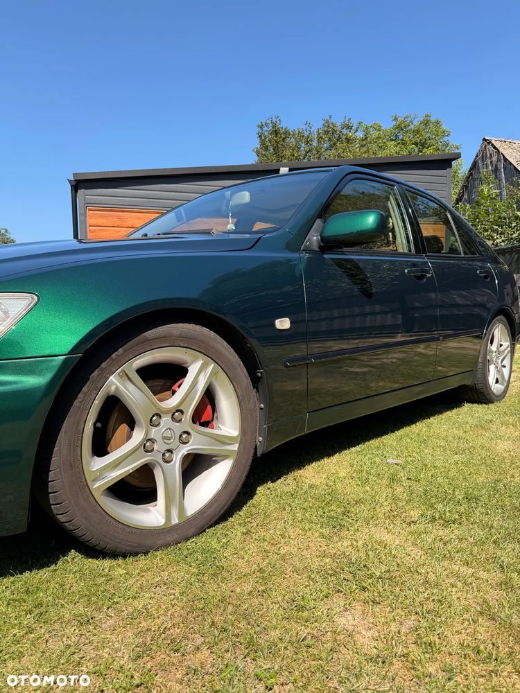 Lexus IS 200 Prestige - 4