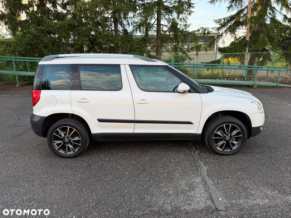 Skoda Yeti 2.0 TDI DSG 4x4 Experience - 4