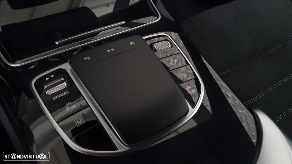 Mercedes-Benz GLC 300 de 4Matic 9G-TRONIC AMG Line - 27