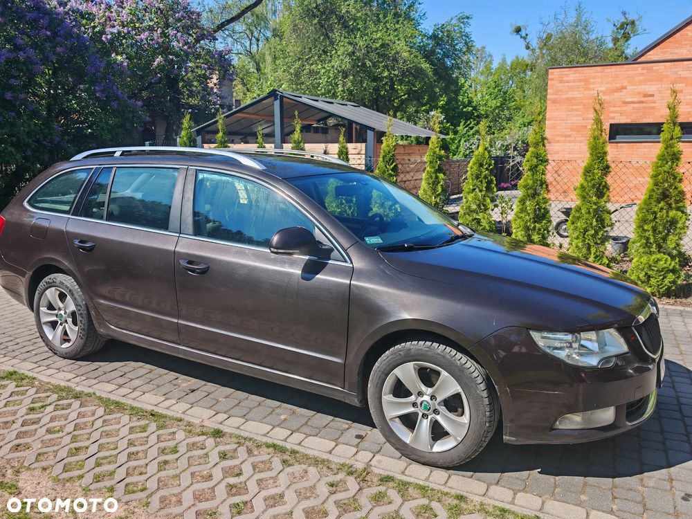 Skoda Superb 2.0 TDI PD Comfort - 3