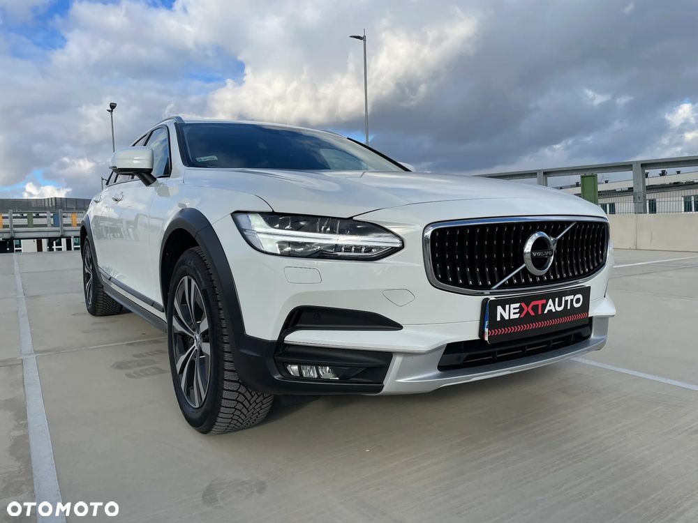 Volvo V90 Cross Country T5 AWD Pro - 2