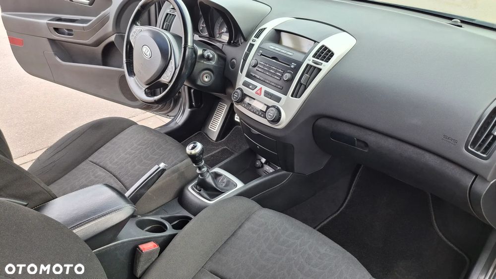 Kia Ceed 1.6 Optimum - 11